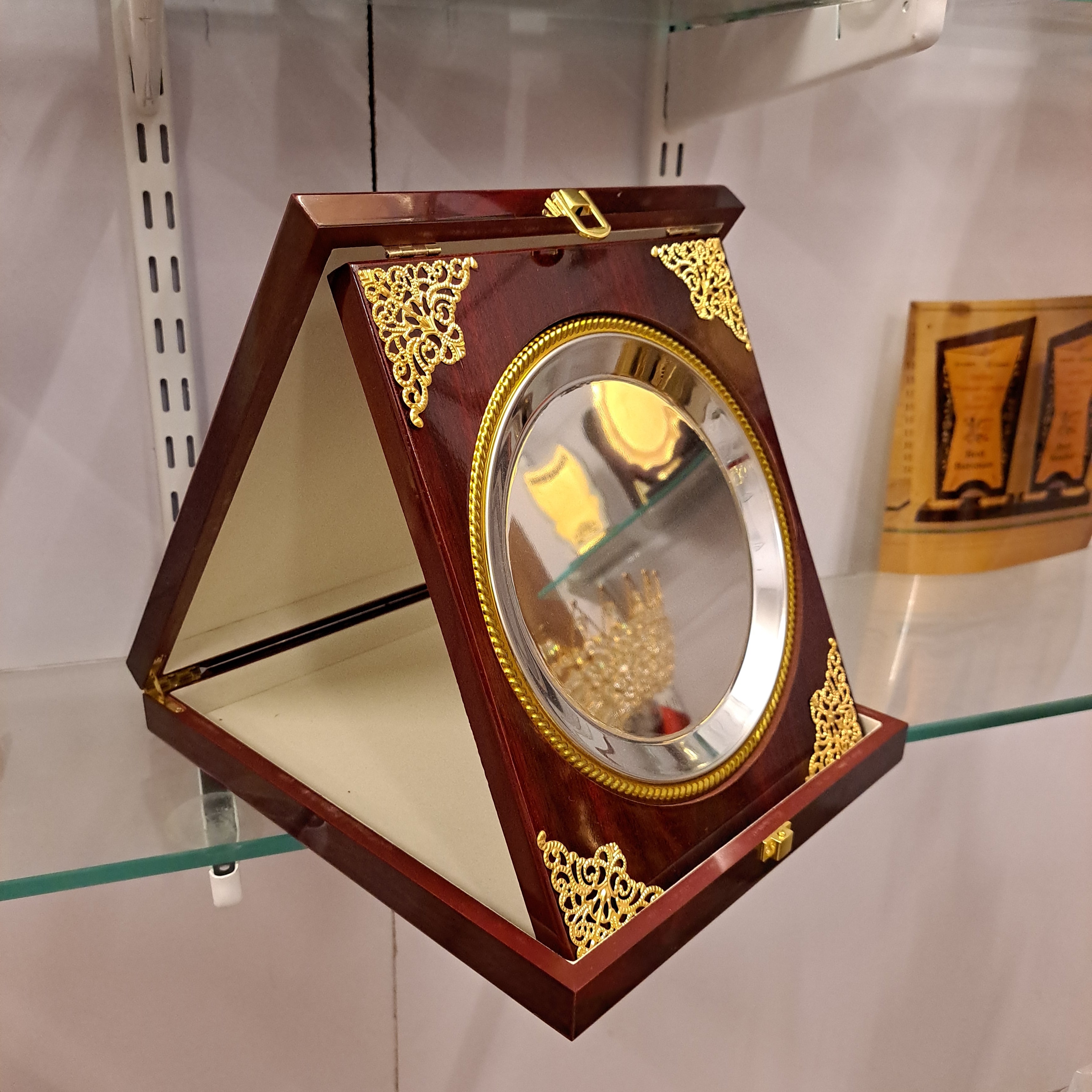 Box Plate Premium Award