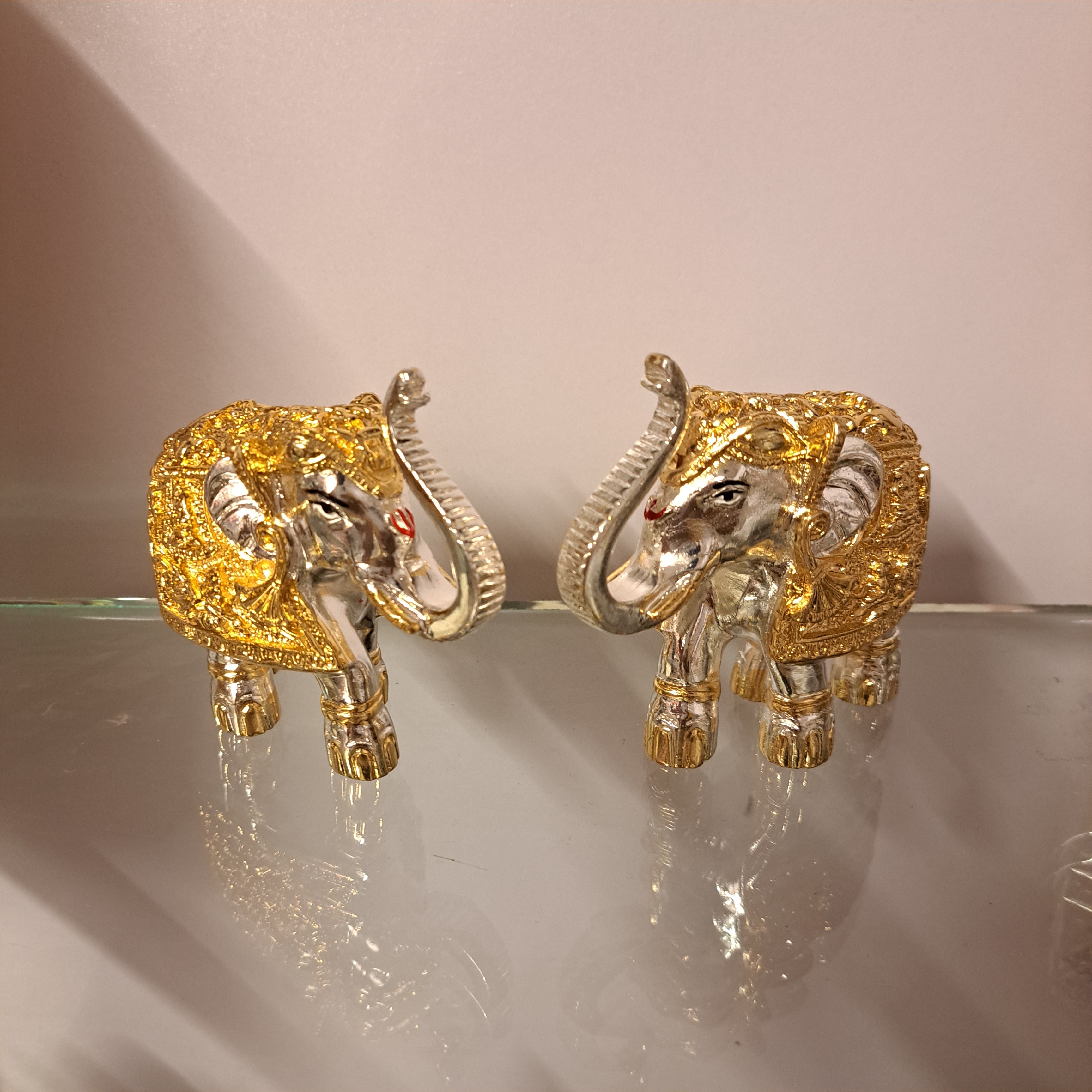 Polyresin Elegant Elephant Set of 2