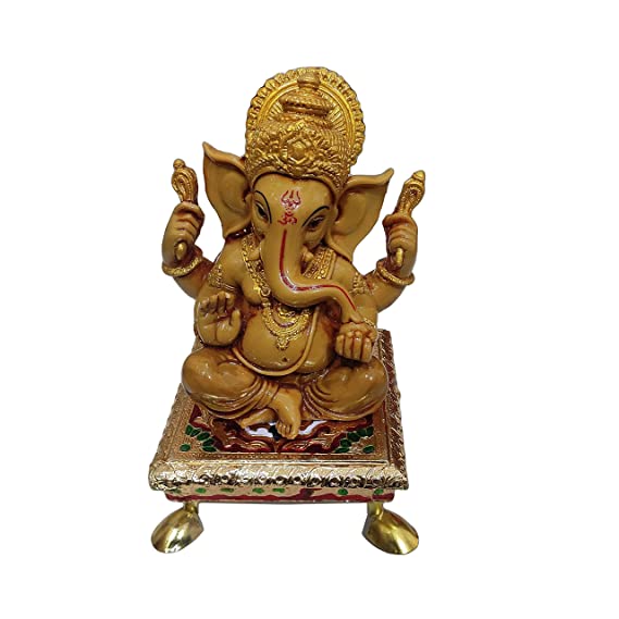 Ganesha Idol with Meenakari Chowki Combo