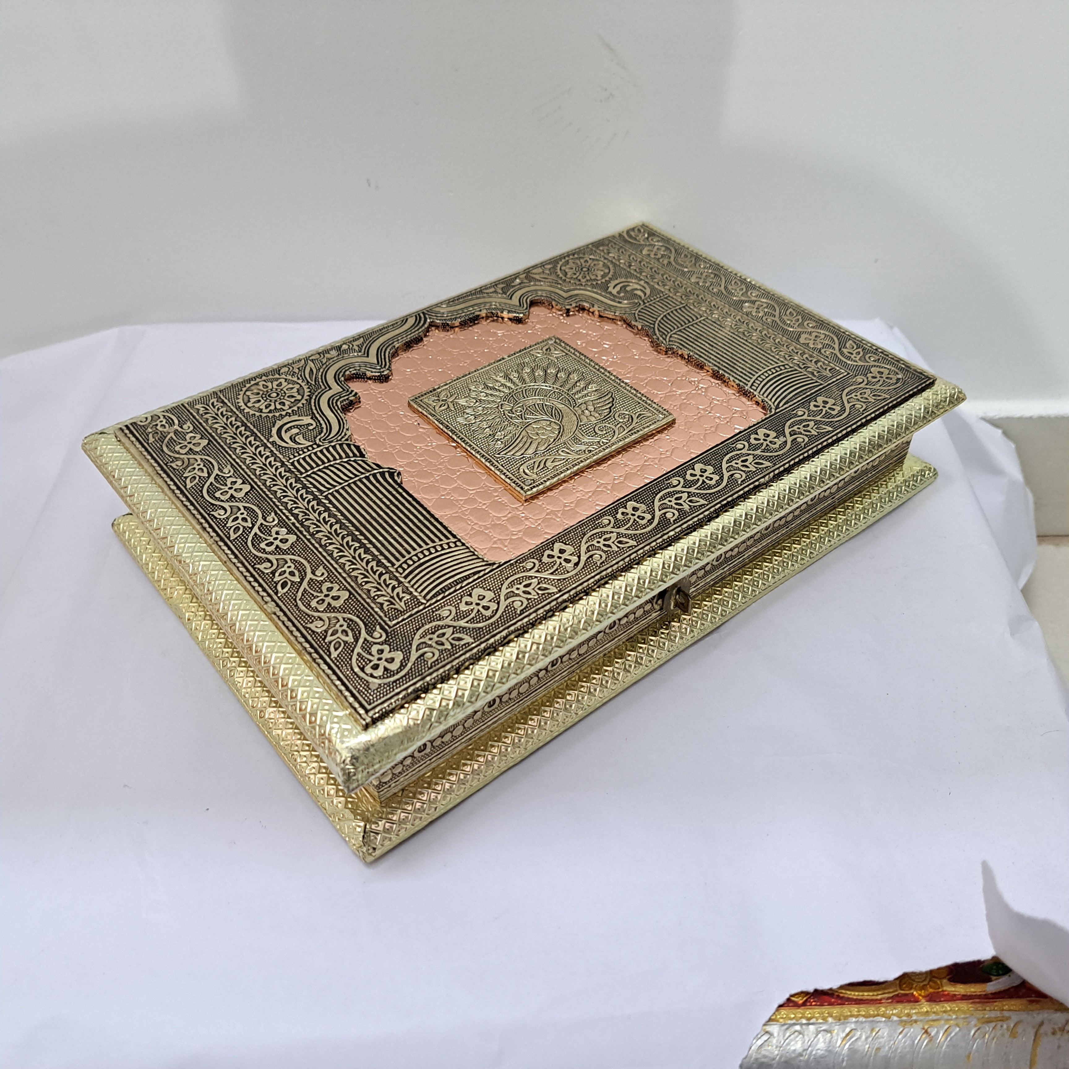 Wooden Dry Fruit Box